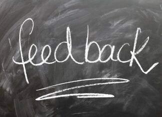 Czy można rozmawiać przez telefon podczas ładowania? Czy można rozmawiać przez telefon podczas ładowania?