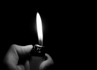 Czy nieletni może kupić zapalniczkę? Czy nieletni może kupić zapalniczkę?