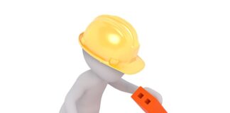 Jak zabezpieczyć kask na motocyklu?