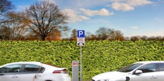 Ile amper jest w gniazdku 230V?