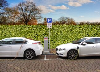 Ile amper jest w gniazdku 230V? Ile amper jest w gniazdku 230V?