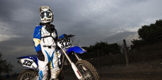 Czy Cross może jeździć po ulicy?