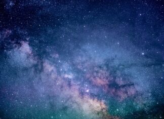 Czy światła do jazdy dziennej włączają się same?