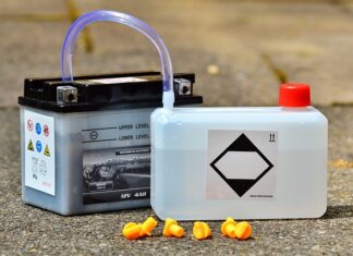 Po co dwa akumulatory w Pajero?